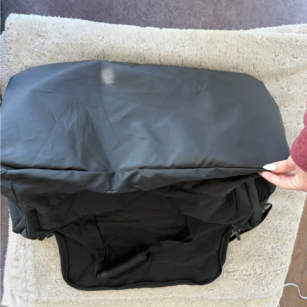 Black Duffle Bag